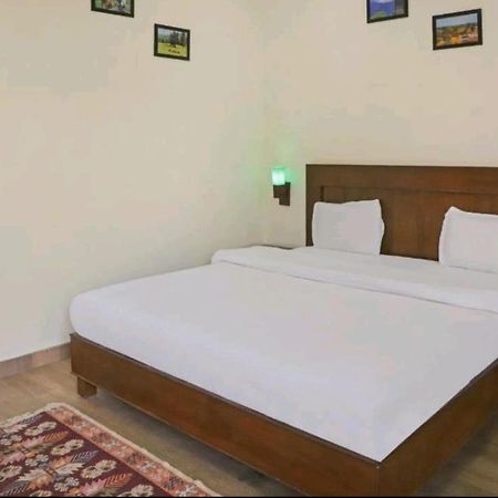 Hotel Ramayana Khajurāho Eksteriør bilde