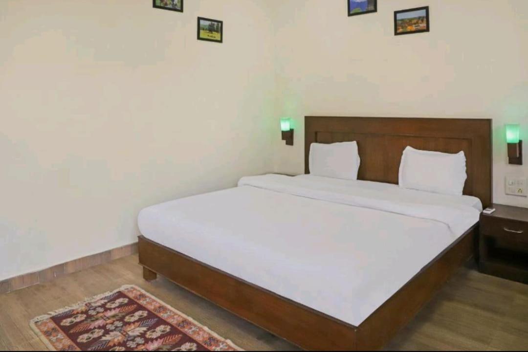Hotel Ramayana Khajurāho Eksteriør bilde